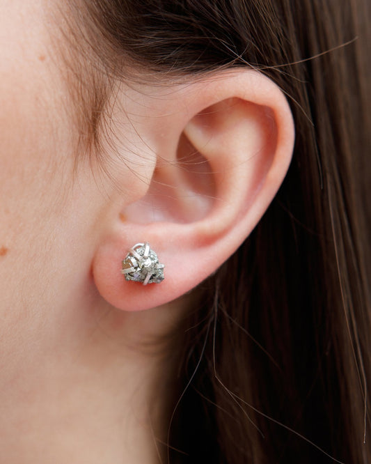 Brincos da prosperidade (Pirita bruta)